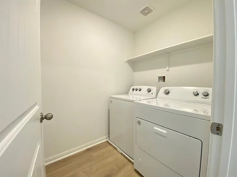 225 Saide St — Photo 19
