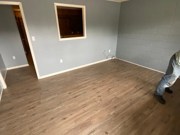 740 E 1st North St APT 12, Morristown, TN 37814