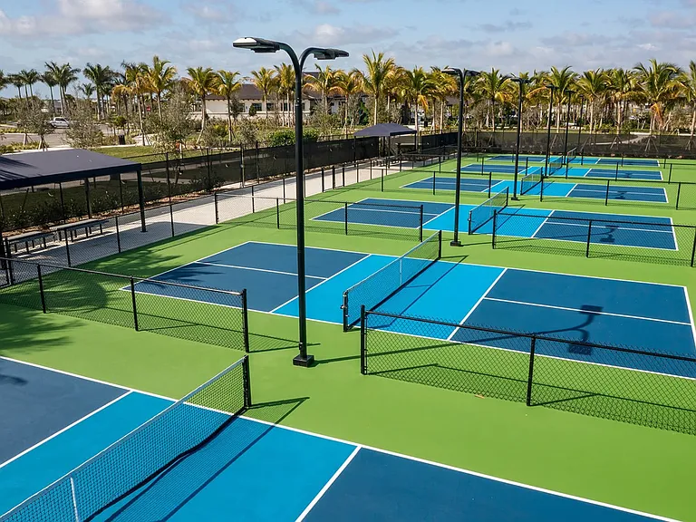 Clubhouse pickleball courts