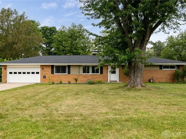1989 Northern Dr, Dayton, OH 45432