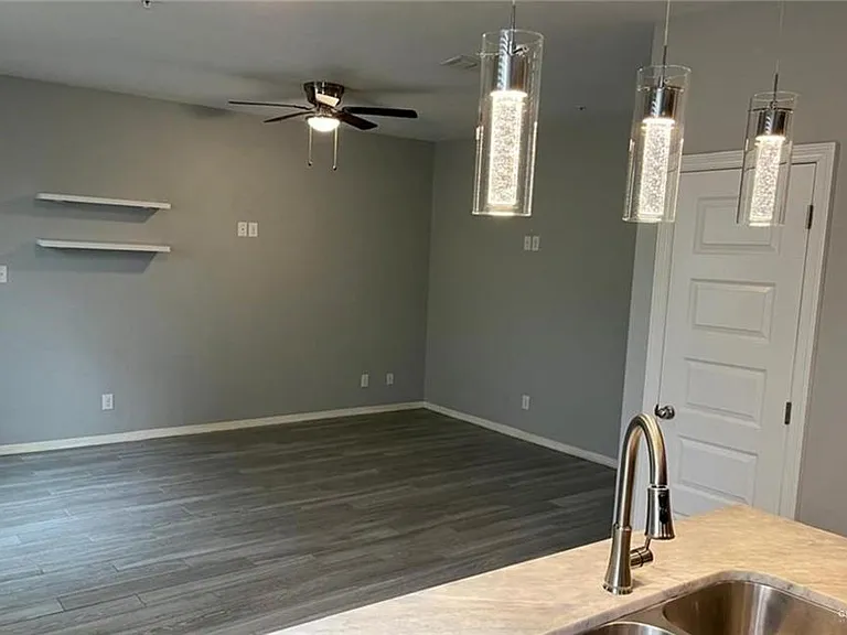 521 N Cynthia St #2 — Photo 5