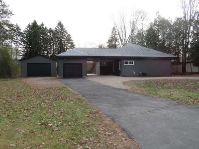 245 Summit St, Iola, WI, 54945