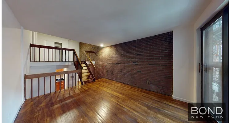 Rented by Bond New York | media 2