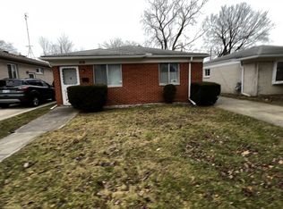 5694 Mayburn St, Dearborn Heights, MI 48127