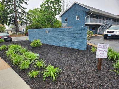 94 Cowesett Ave APT 22, West Warwick, RI, 02893