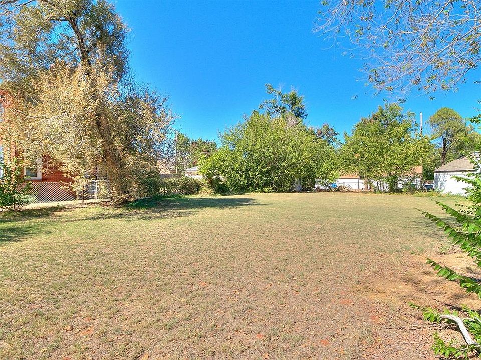 1st image of 2611 NW 27th St #25