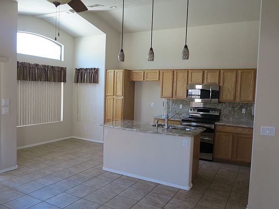 5th image of 14431 N 147th Dr