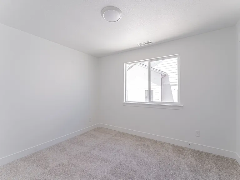 732 N Banner Dr — Photo 13