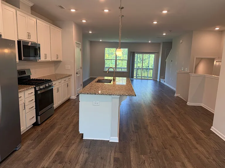 1227 Commack Dr #D1227 — Photo 6
