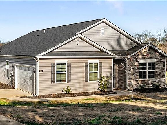 4th image of 1332 Hill Everhart Rd