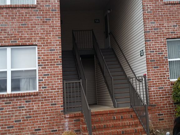 Exterior Front2