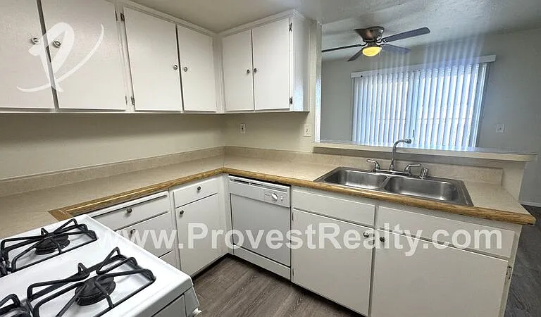 22526 Sioux Rd #12 — Photo 6