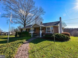 915 Dogwood Hill Rd, West Chester, PA 19380