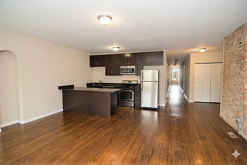 2065 W Jarvis Ave Photo 1