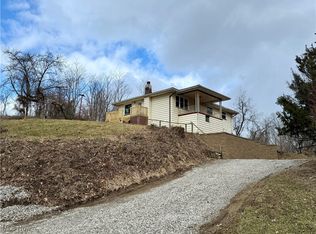 100 Elm St, Mingo Junction, OH 43938