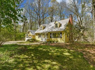 792 Smith Ridge Rd, New Canaan, CT 06840