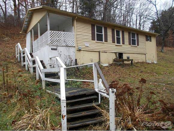 2215 alley valley