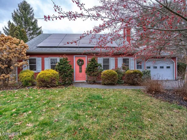 209 Parkland Avenue, Glenville, NY 12302