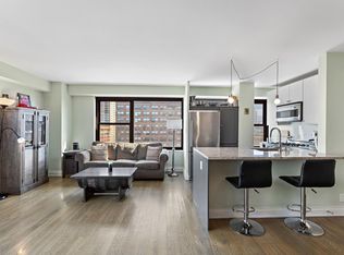 135 Montgomery St APT 12J, Jersey City, NJ 07302