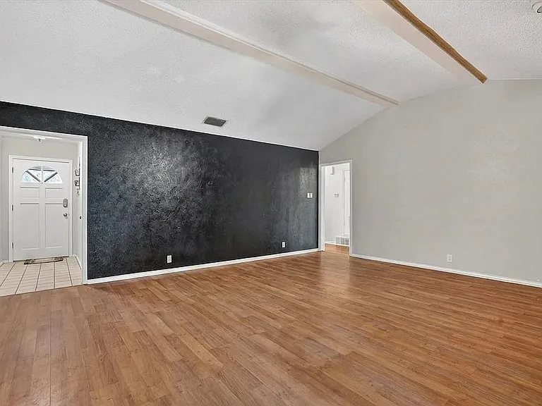 834 S Ridgeway Dr — Photo 16