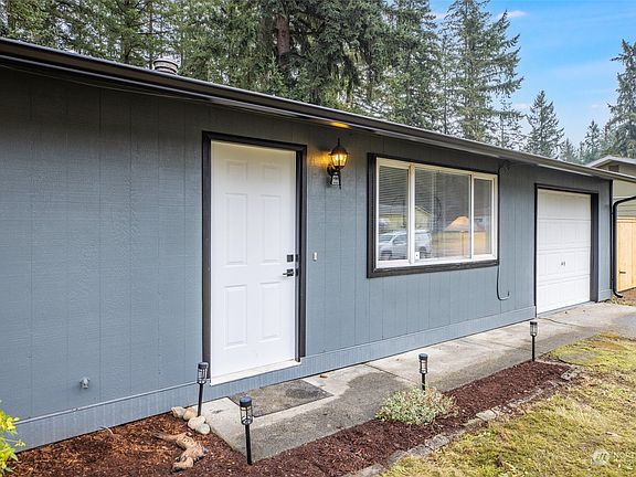 3rd image of 31908 162nd Avenue SE