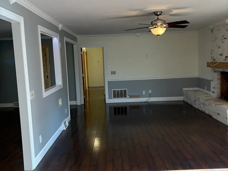 305 W Lane St — Photo 7
