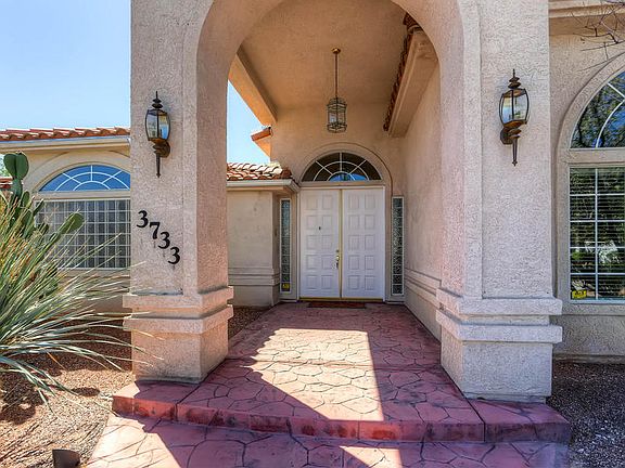 3rd image of 3733 Kyle Springs Cir