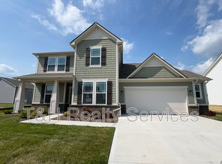 385 N Post Oak Dr, Mooresville, IN 46158