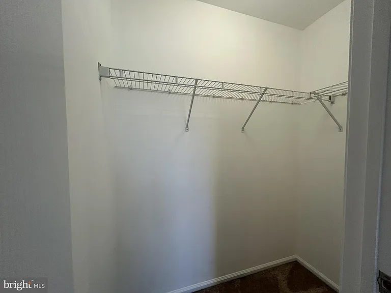 2016 Greenes Way Cir — Photo 32
