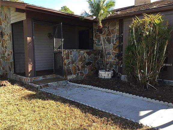 5th image of 677 Gaines St