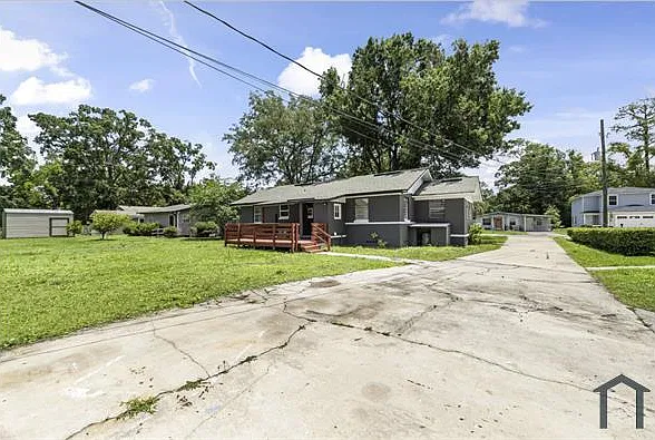 3 bed, 1206 sqft, $1,850 — Photo 4