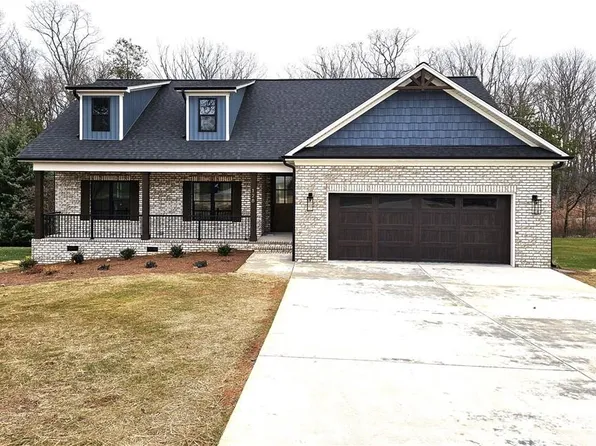 128 Glen Brooke Ln, King 27021
