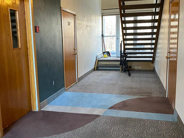 405 10th Ave N #104 — Photo 13