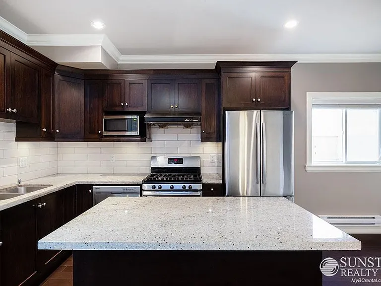 8091 Williams Rd #12 — Photo 16