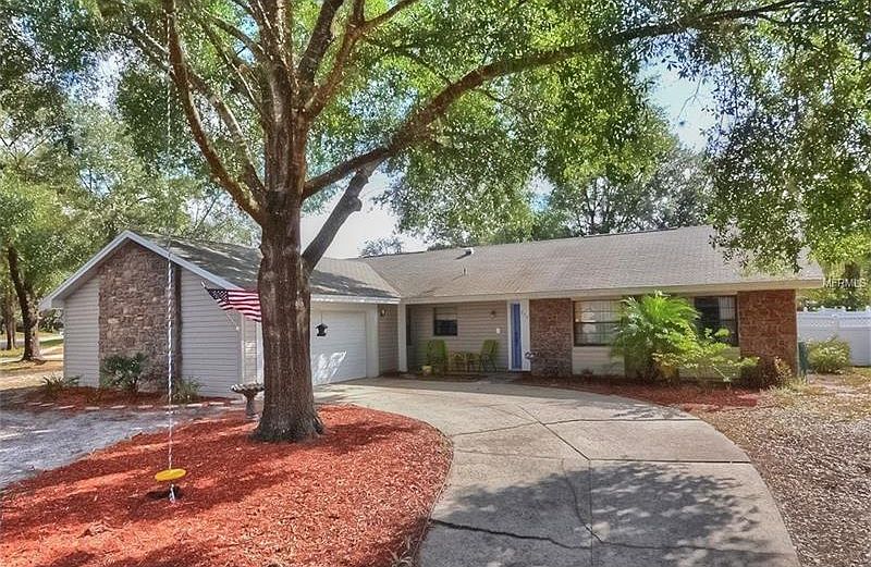 1st image of 878 Benchwood Dr