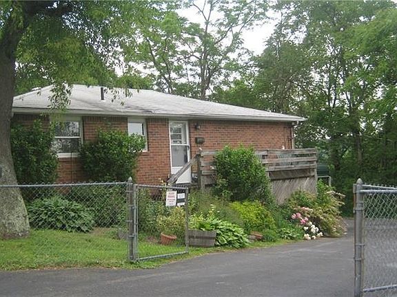 2nd image of 727 Darlington Ave