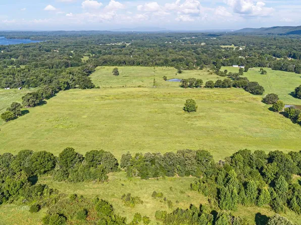 (undisclosed Address), Atkins, AR 72823