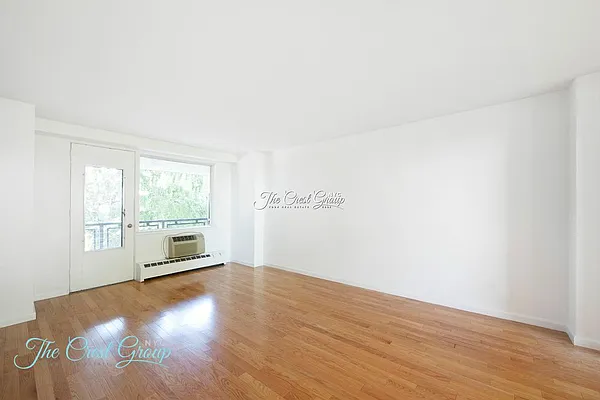 Sold by The Crest Group | media 16