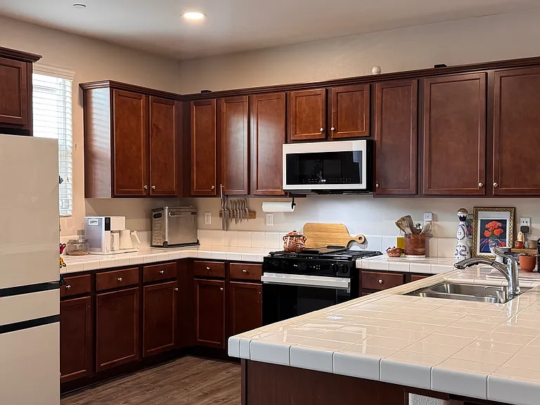 1473 La Quinta Way — Photo 7