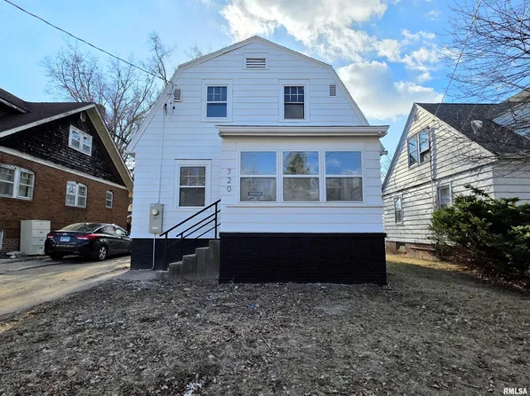 720 W Loucks Ave, Peoria, IL 61604