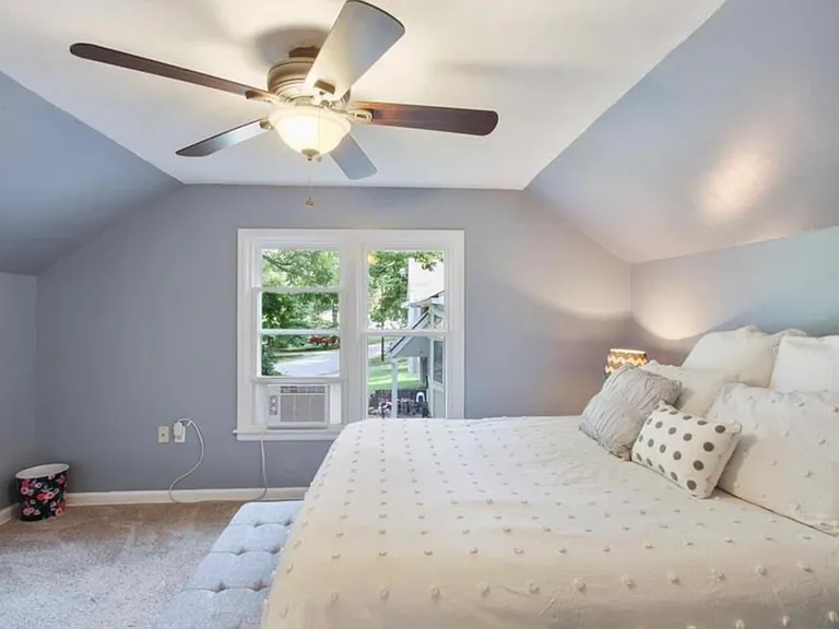 7933 Jefferson St — Photo 21