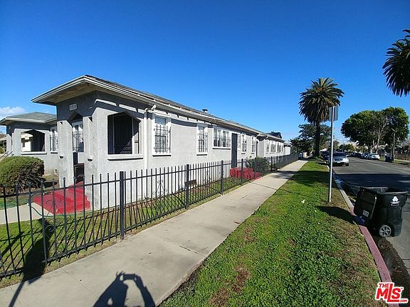 3rd image of 5722 Denker Ave