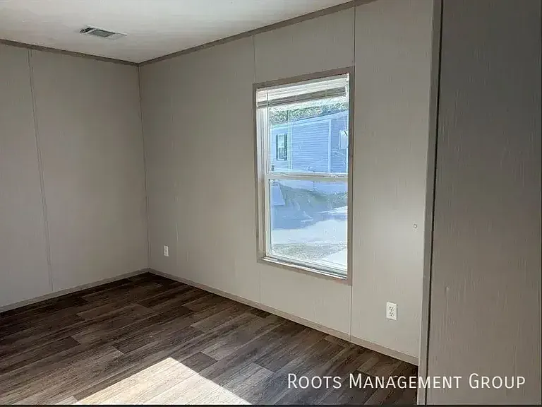 300 Brantley Dr #32 — Photo 15