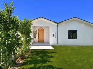 23409 Friar St, Woodland Hills, CA 91367