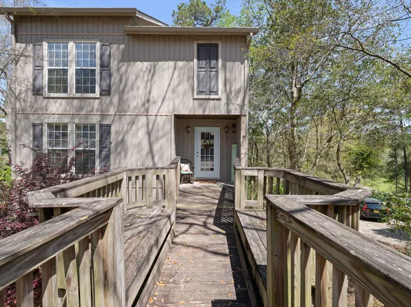 (undisclosed Address), Daphne, AL 36526