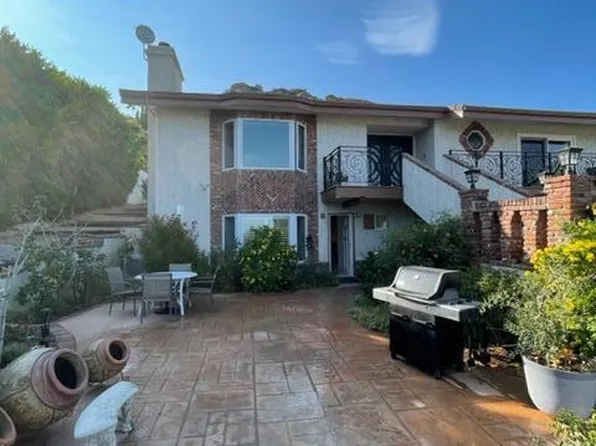 7869 Mesa Dr, Simi Valley, CA 93063