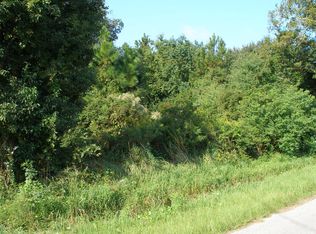 319 Water St, Waveland, MS 39576