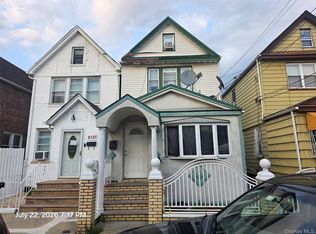 9729 134th St, South Richmond Hill, NY 11419