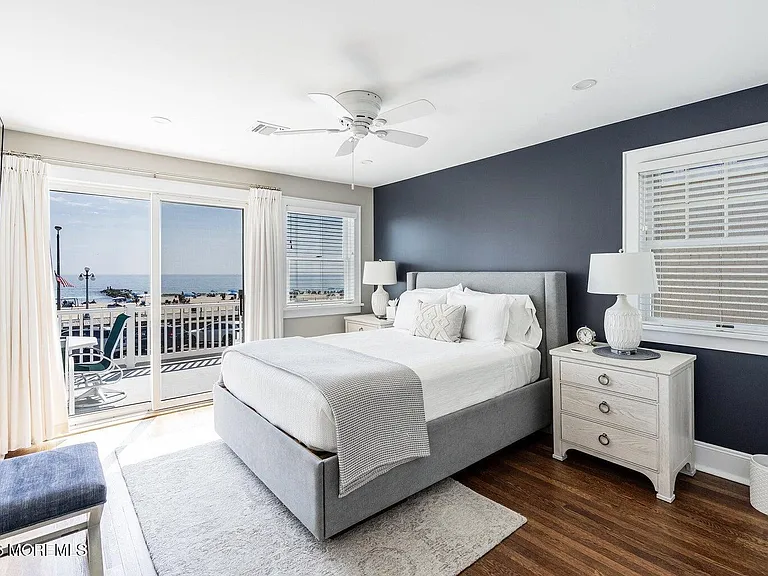 305 Ocean Ave — Photo 22