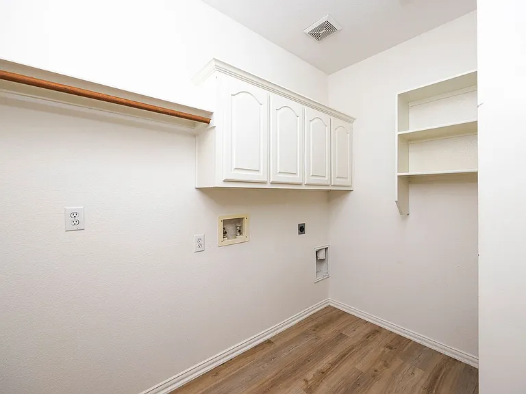 3103 Kingsbury Dr — Photo 28